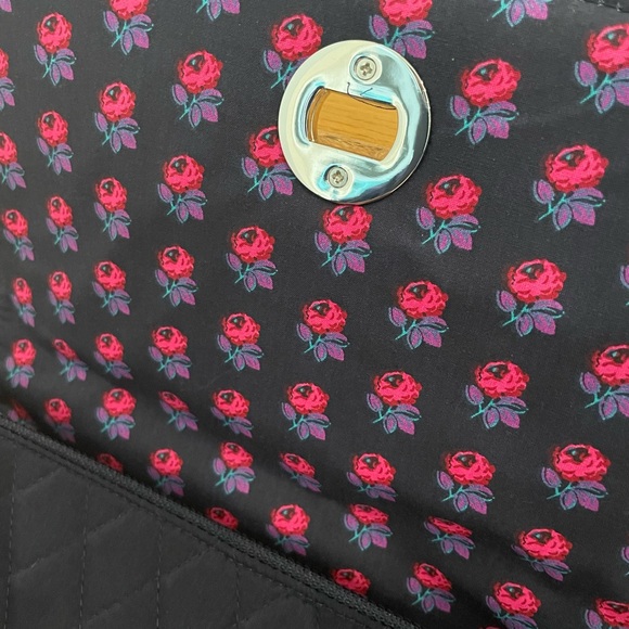 Vera Bradley Bags Vera Bradley Turnlock Crossbody Bag Poshmark